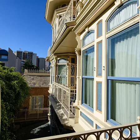 Horton Grand Hotel-2