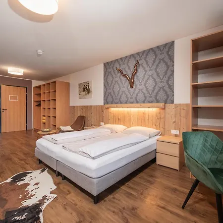 AlpenParks Hotel MONTANA-2
