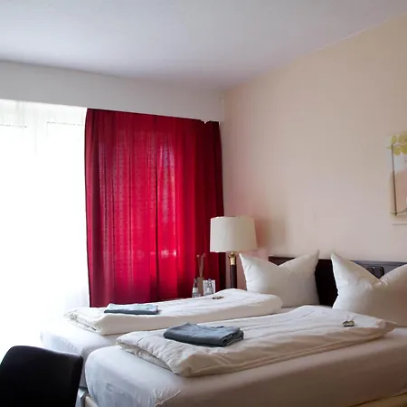 Hotel Senator-2