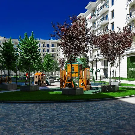 Boulevard 114-2