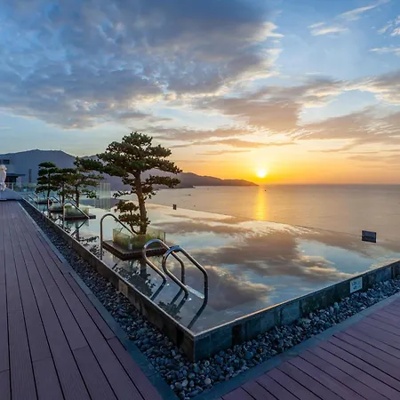 Hilton Garden Inn Da Nang-2