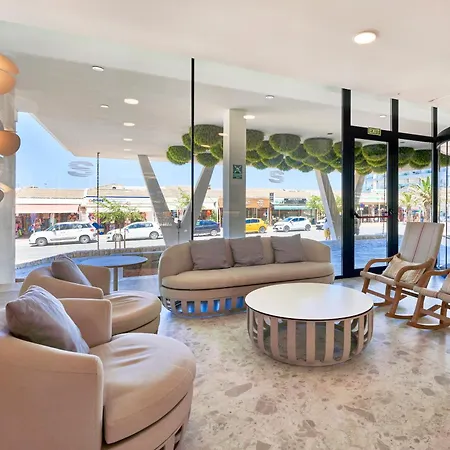 Hotel & Spa S'Entrador Playa-2