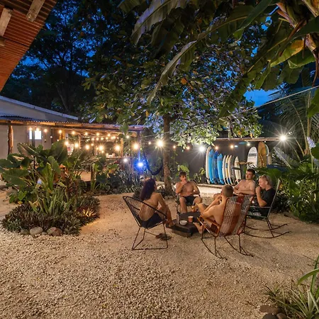Akih Pods Hostel-3