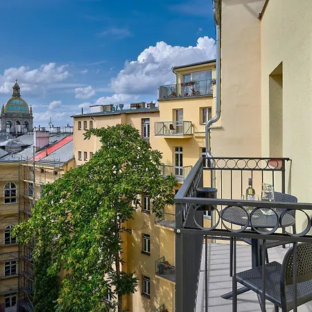 Downtown Suites Rubesova-2