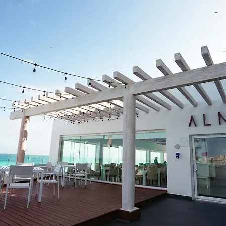 Oleo Cancun Playa All Inclusive Resort-3