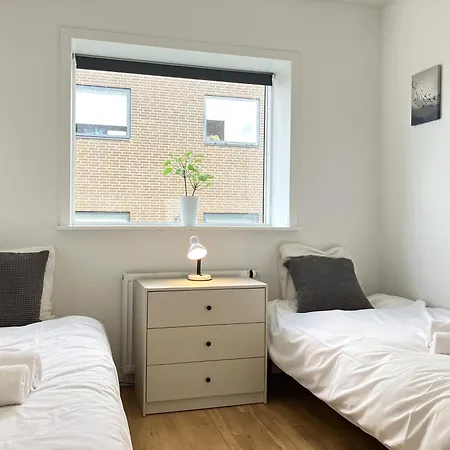 Three-Bedroom Apartment Located In Vejle,-2