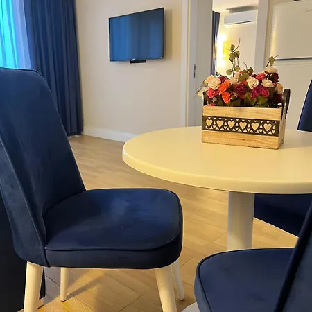 Batumi Orbi City Lux Apartment 5*-3