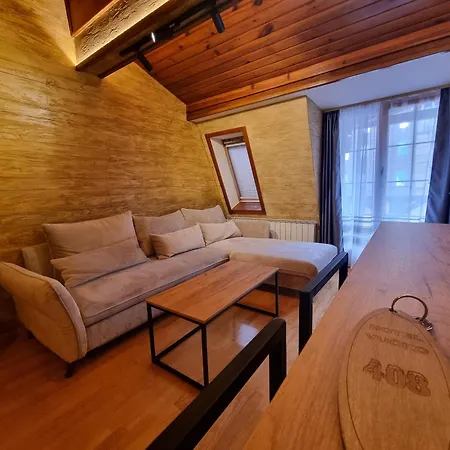 Apartman Lord Privatni App U Sklopu Aparthotela Vucko-3