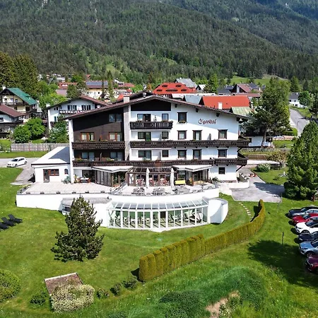 Hotel Egerthof B&B-2