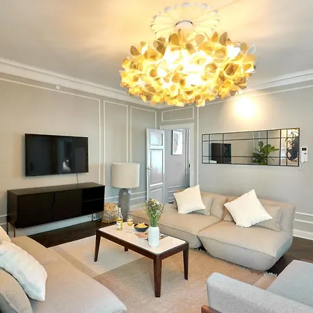 Stylish 4 Bedroom Apartment In Cph City-2