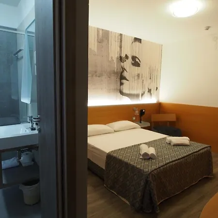 Hotel Bella Venezia Mare-3