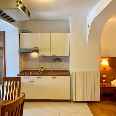 Gargamelo Pension-2