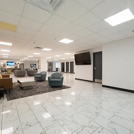Snappy Loft Style 2Br I Gym I Parking I Workspace-2