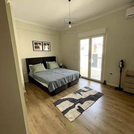 Modern Penthouse In Pagrati-3