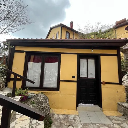 Rooms Emiliano Castle Of Kruja-2