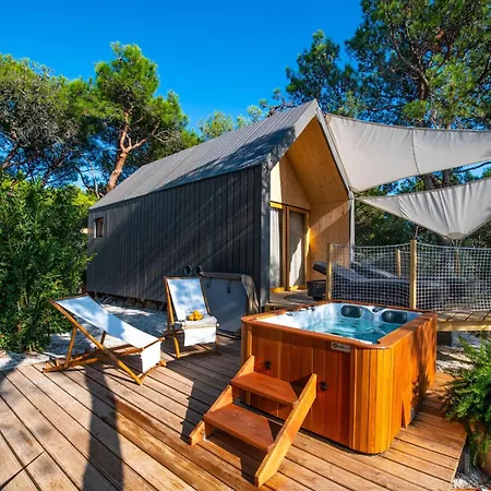 Arena One 99 Glamping-3