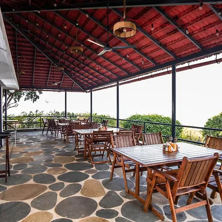 The Lighthouse - Formerly Known As Utan Sea Resort-3