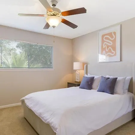 Landing - Modern Apartment With Amazing Amenities-2