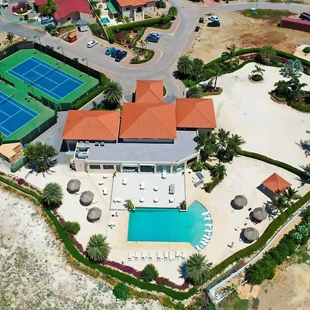 Wonder Apartment In Gold Coast With Private Pool-3