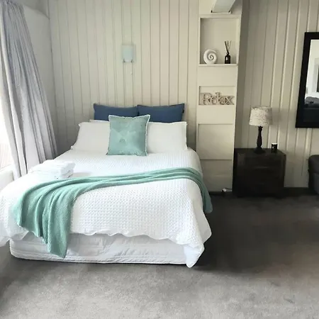 Vauxhall Private Suite-2