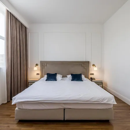 Art Hotel-2
