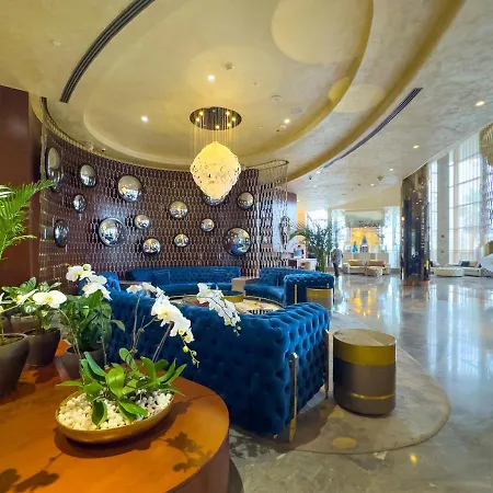 Savis Homes - Damac Paramount Tower A 1Br Ultimate Luxury And Glam Escape-2