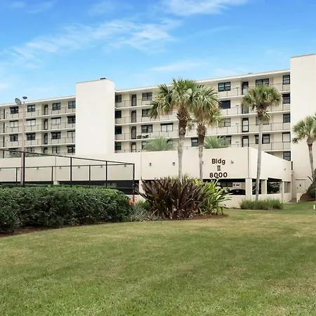 Upscale Oceanfront Condo With Panoramic Views And Pool-3