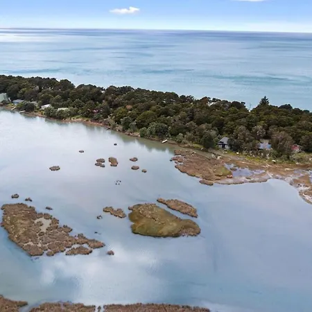 Waters Edge Golden Bay-2