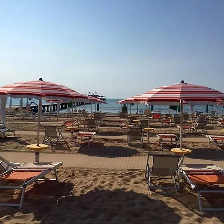 Suite Erica Lignano Hotel-3