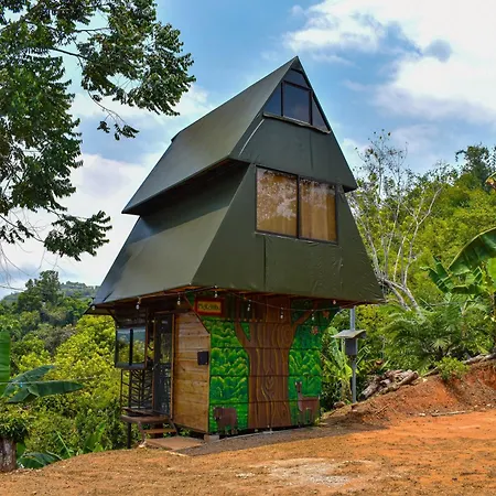 Finca Makambu-2