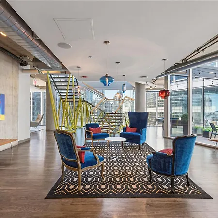 Linea Luxury Living With Indoor Pool And Rooftop Views In The Loop-2