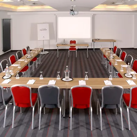 Hotel Esplanade Dortmund-3