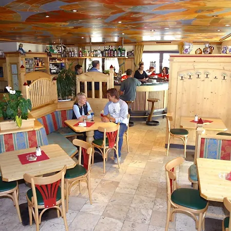 Piccolo Hotel Gurschler-2