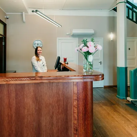 Economy Hotel-2