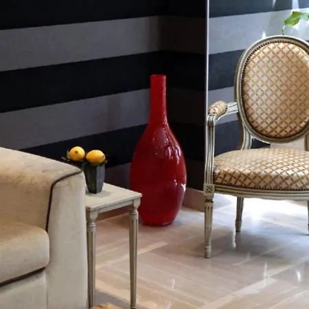 Hotel Volney Opera-3