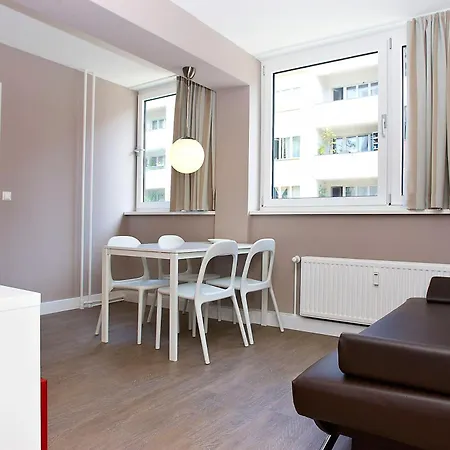 Apartmenthouse Berlin - Am Görlitzer Park-2