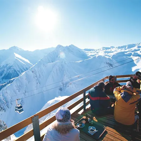 Hotel Garni Muttler Alpinresort & Spa-3