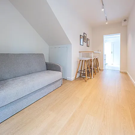 Simply Premium Apartments-3