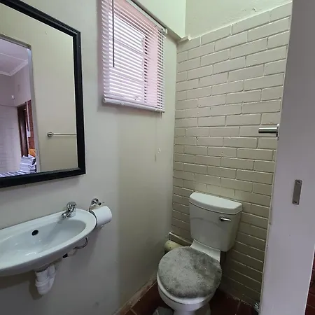 Cosy Guesthouse In Cookhouse - Near Somerset East-2
