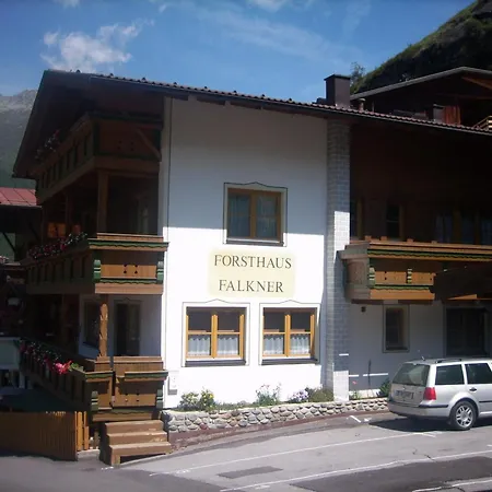 Forsthaus Falkner-3