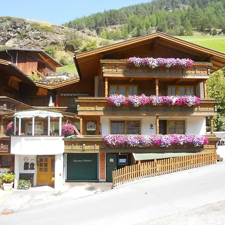 Forsthaus Falkner-2