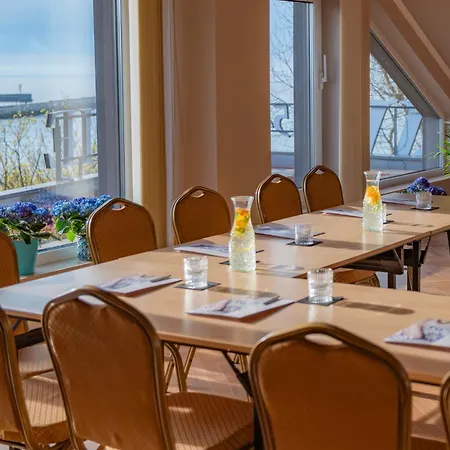 Hotel Szerokie Wody Sea & Sand Ustka-2