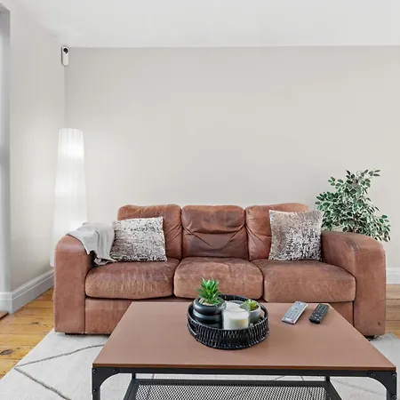 Fantastic, Modern 3 Bedroom House-2
