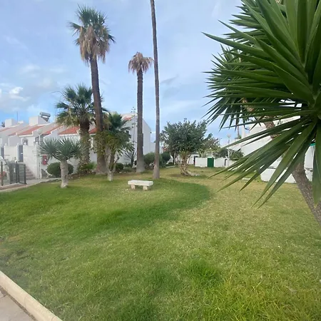 The Best House Tenerife Habitaciones Compartidas-2
