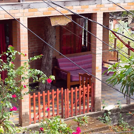 2 Bedroom Apartment In Lush Garden, 3 Blocks From Beach And Center Of San Juan-3