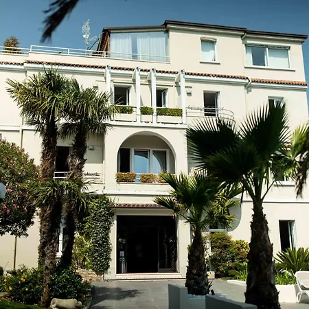 Hotel Benaco-2