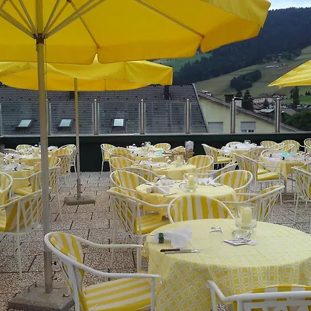 Hotel Cavallino Bianco - Weisses Roessl-3