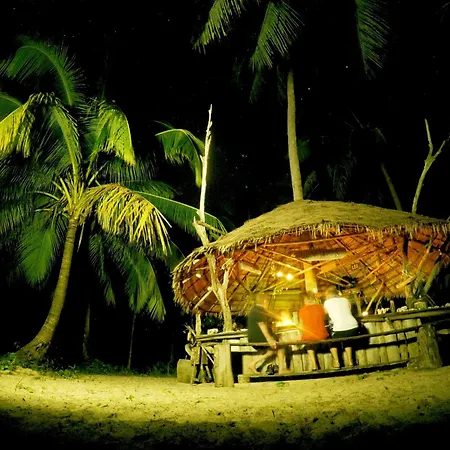 Lonely Beach-3