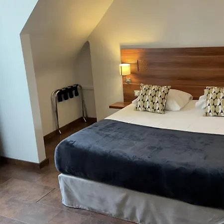 The Originals City, Hotel Colmar Gare-3