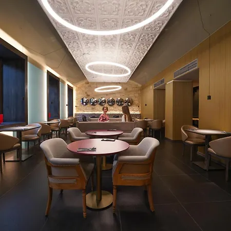 987 Design Prague Hotel-2